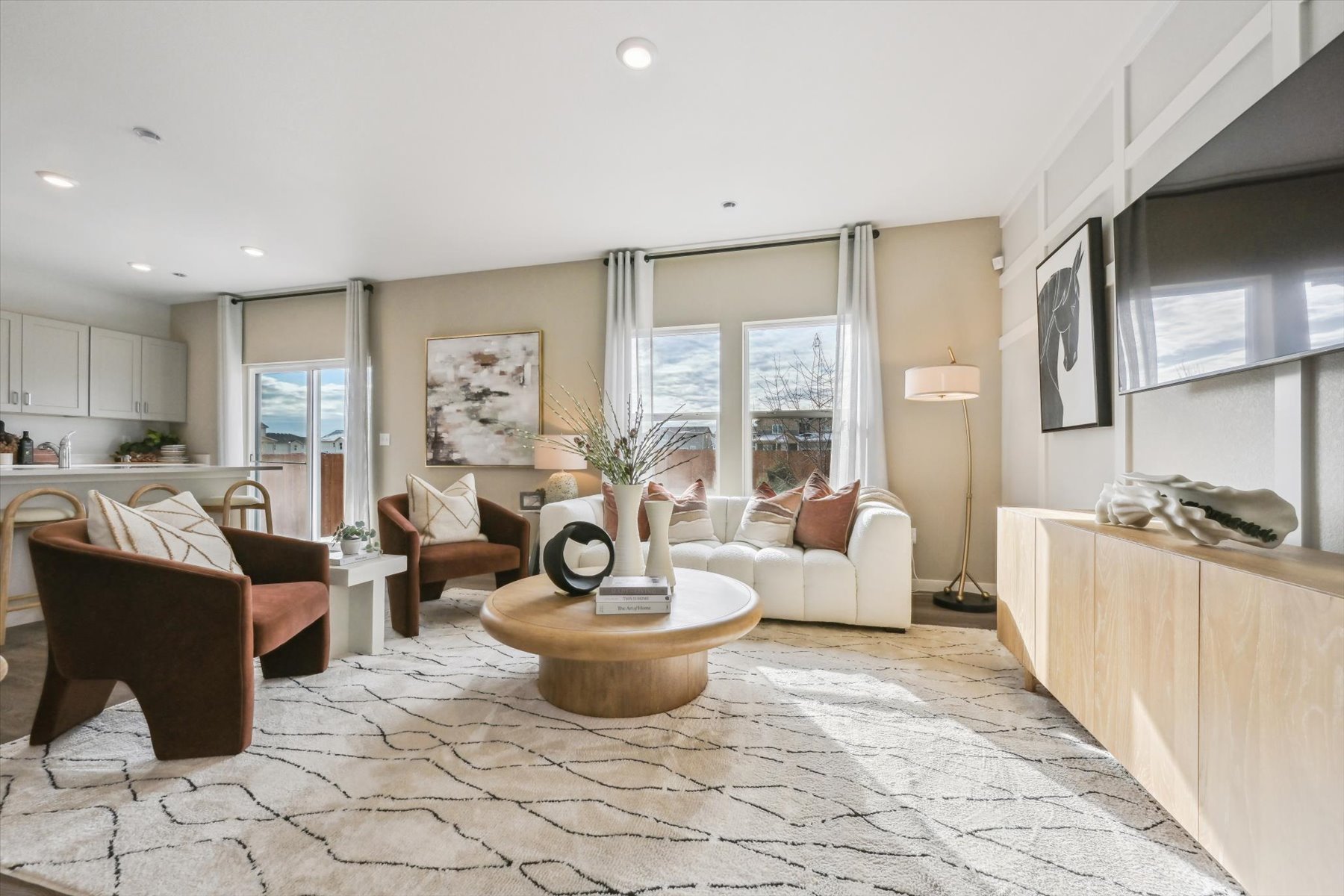 Using khaki for a soothing background