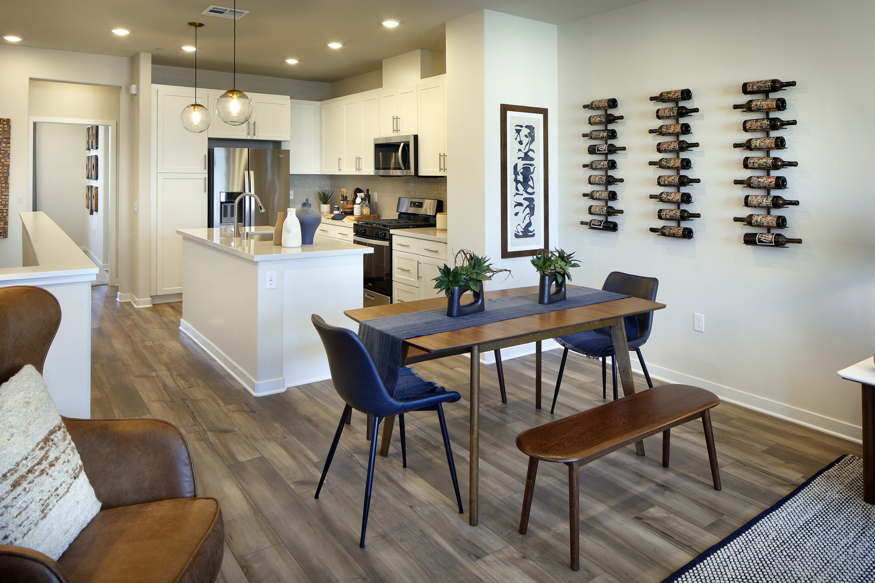 0117 9810 Crossbay Loop