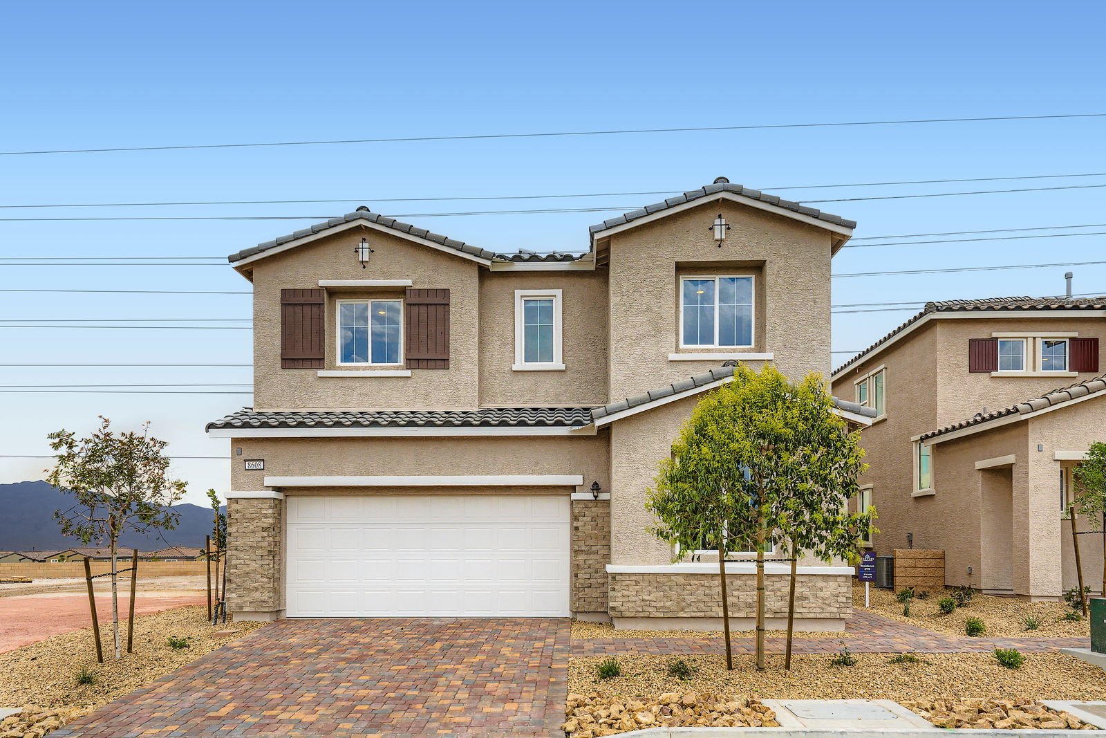 TE0302 10756 Alamino Ave